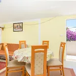 Apartman By The Sea Slatine, Ciovo - 11126 *