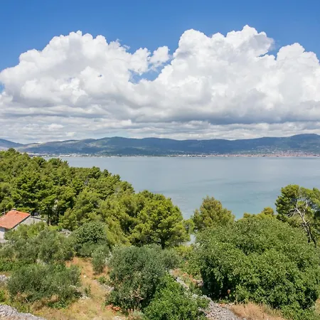 Apartment By The Sea Slatine, Ciovo - 11126